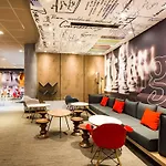 Ibis Centrum فندق 3*