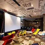 Ibis Centrum فندق 3*