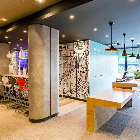 Ibis Centrum Hotel 3*