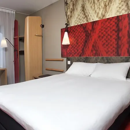 Ibis Centrum 3*