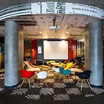 Ibis Centrum ホテル 3*