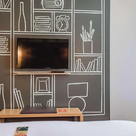 Hotel Ibis Centrum 3*