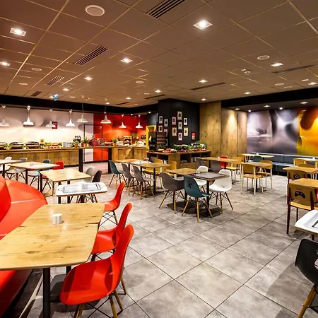 Ibis Centrum 3* فروتسواف