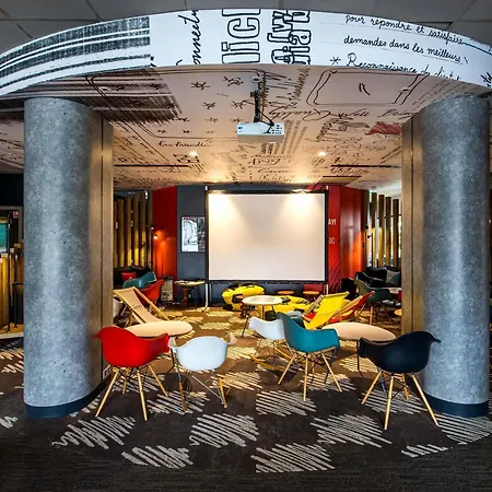 Ibis Centrum فندق 3*