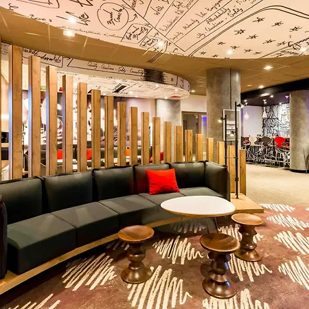 Ibis Centrum فروتسواف