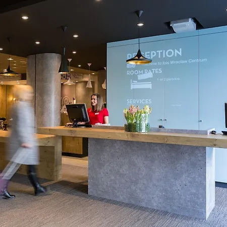 Ibis Centrum فروتسواف