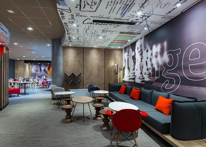 酒店 弗罗茨瓦夫中心宜必思酒店 3*